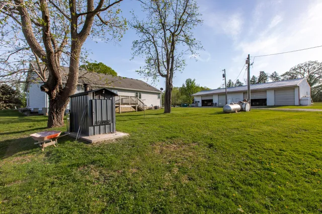 $699,900 | 22842 530th Street, West Concord, MN 55985