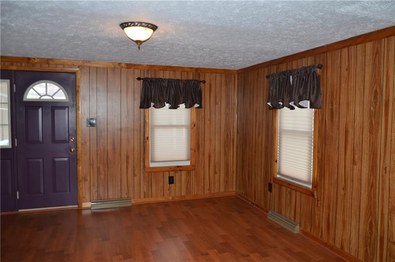 119 Stuber Road New Brighton, PA 15066 - Photo 4 of 25 Gallery Image 4