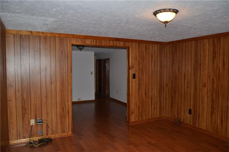 119 Stuber Road New Brighton, PA 15066 - Photo 6 of 25 Gallery Image 6