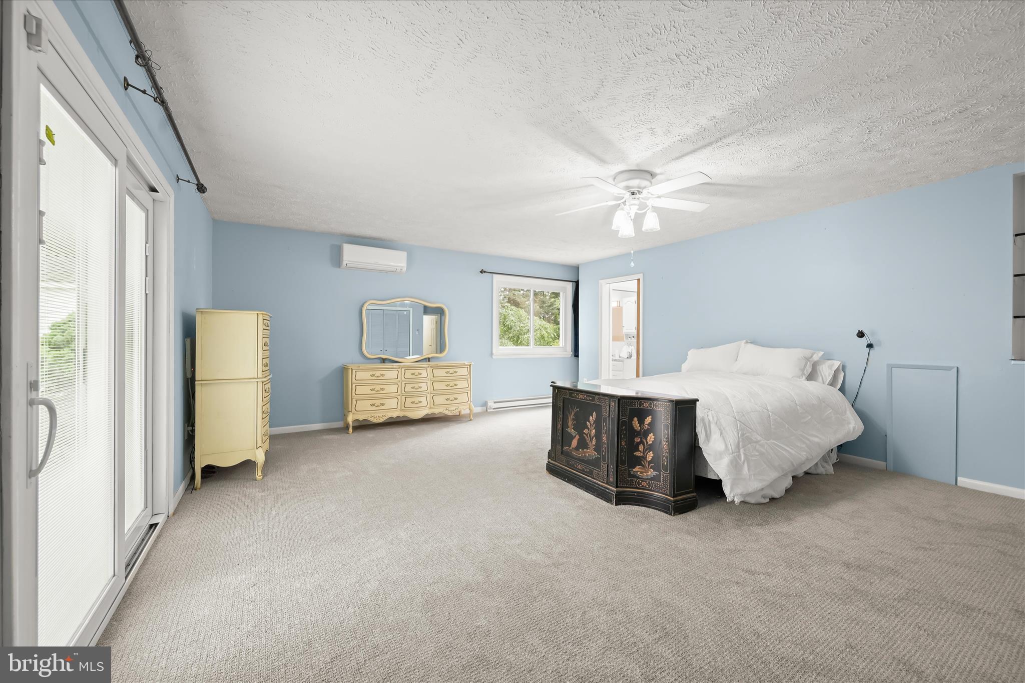 7720 West Shore Road Pasadena, MD 21122 - Photo 21 of 61 Primary Bedroom