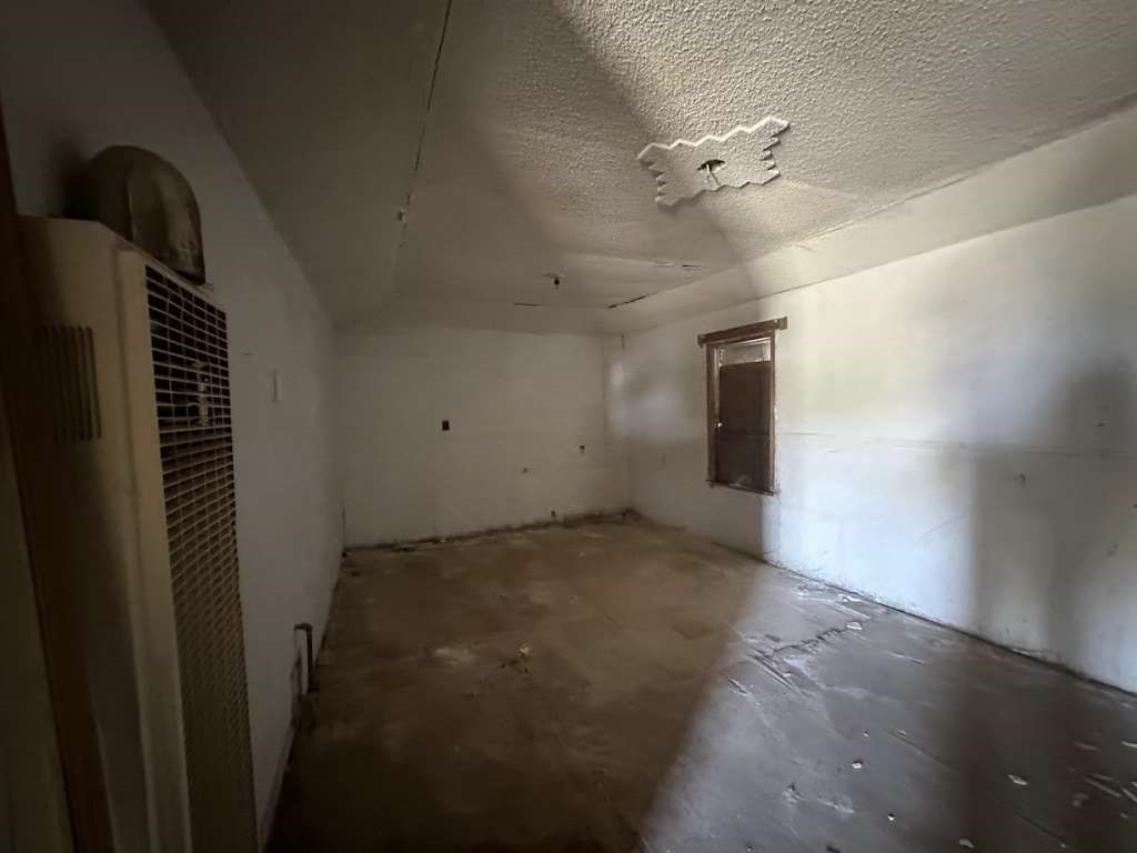 3406 East 15th Street Lubbock, TX 79403 - Photo 8 of 9 a view of an empty room