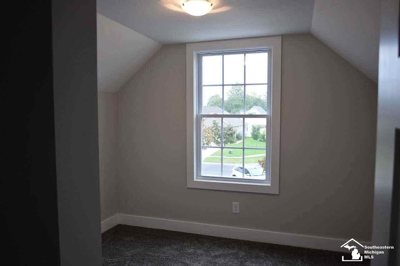 110 Raisin Circle Dundee, MI 48131 - Photo 21 of 25 20443340-20.JPG