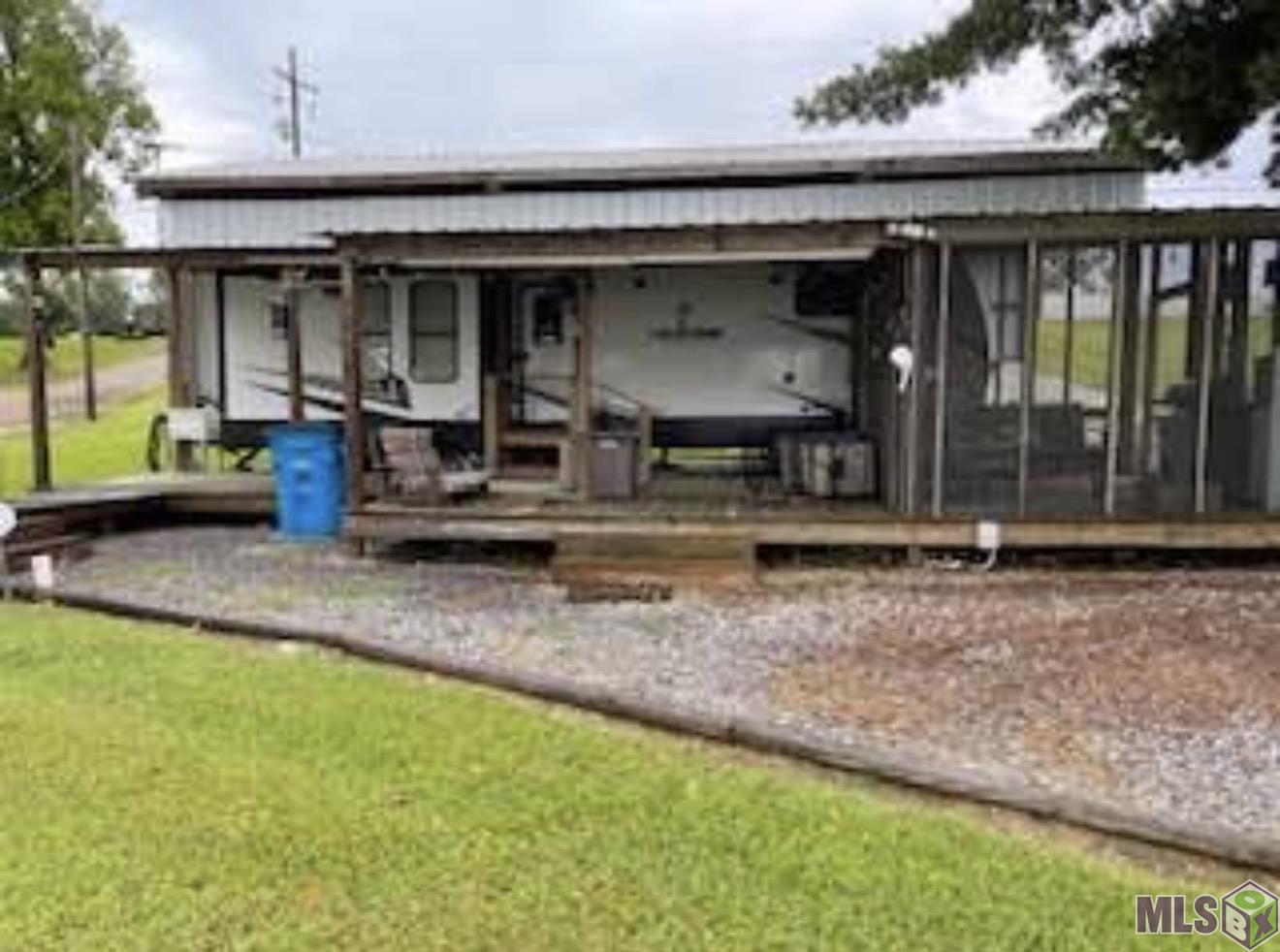 8561 Island Road Ventress, LA 70783 - Photo 4 of 12