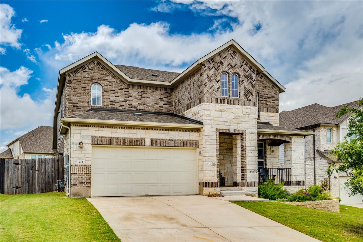 Welcome home to 212 Sierra Blanca RD!