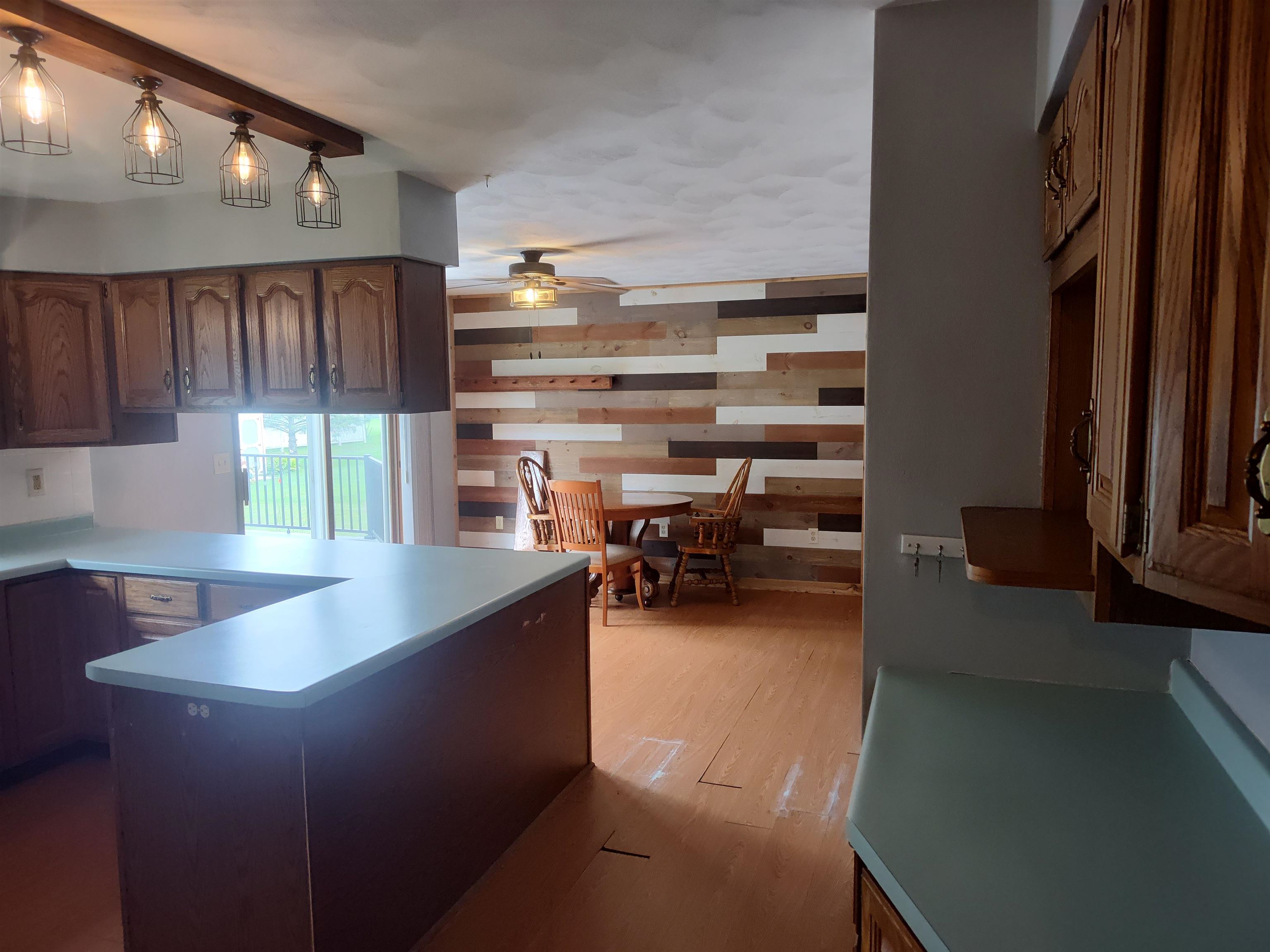 901 East Bluff Street Boscobel, WI 53805 - Photo 11 of 31