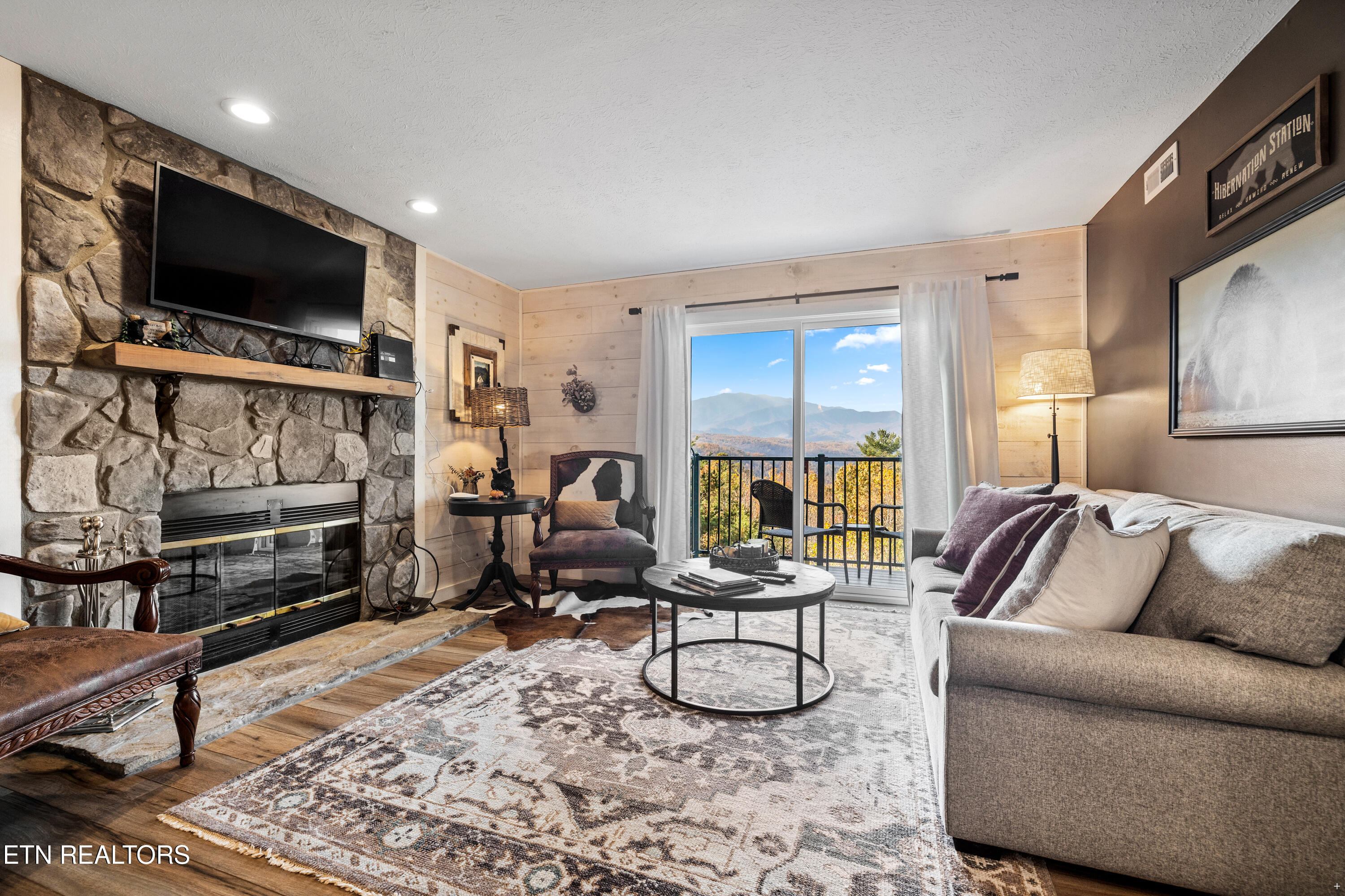 3710 Weber Road, Unit E107 Gatlinburg, TN 37738 - Photo 13 of 28 Positive Perceptions-3