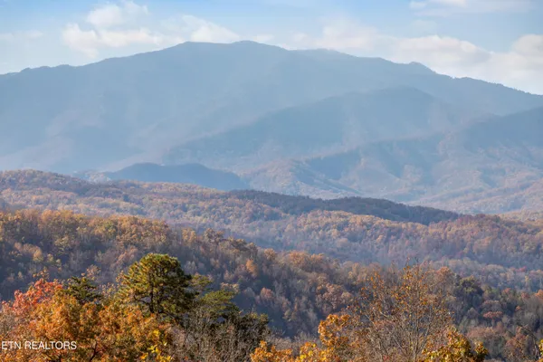 $179,000 | 3710 Weber Road, Unit E107, Gatlinburg, TN 37738