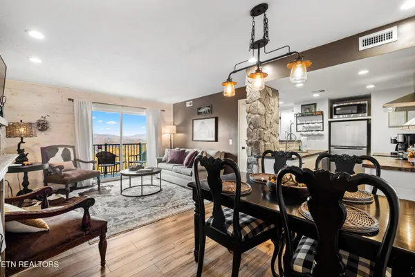 $179,000 | 3710 Weber Road, Unit E107, Gatlinburg, TN 37738