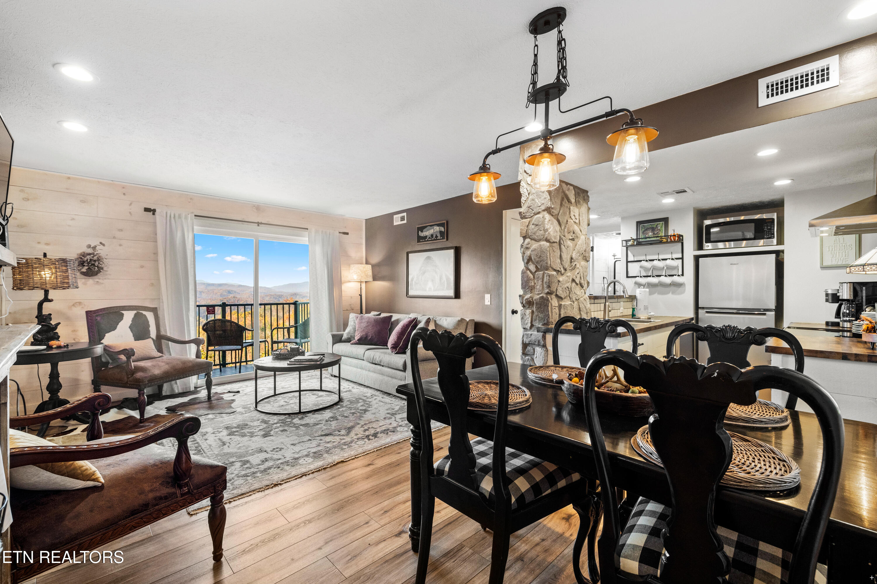 3710 Weber Road, Unit E107 Gatlinburg, TN 37738 - Photo 10 of 28 Positive Perceptions-13