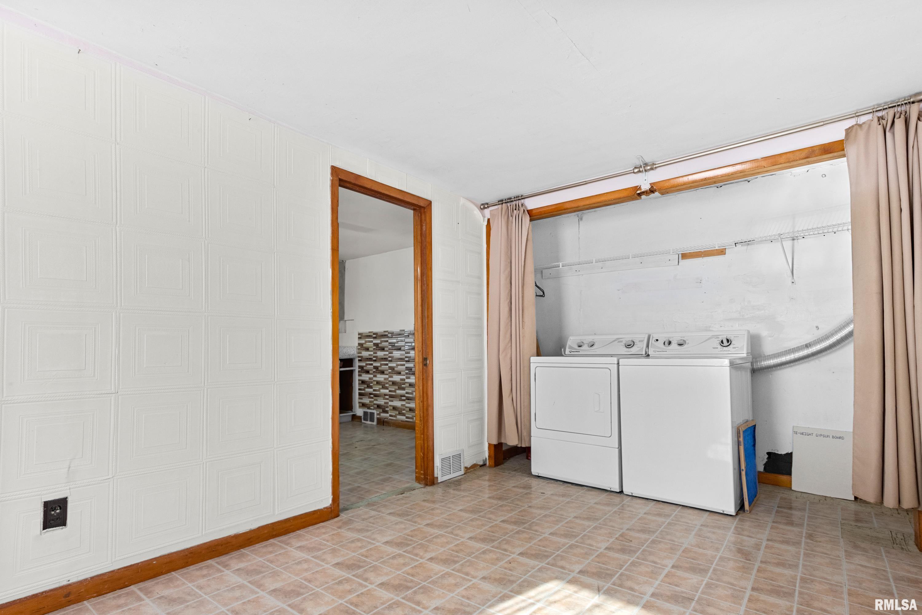 12952 Carter Road Pekin, IL 61554 - Photo 14 of 25