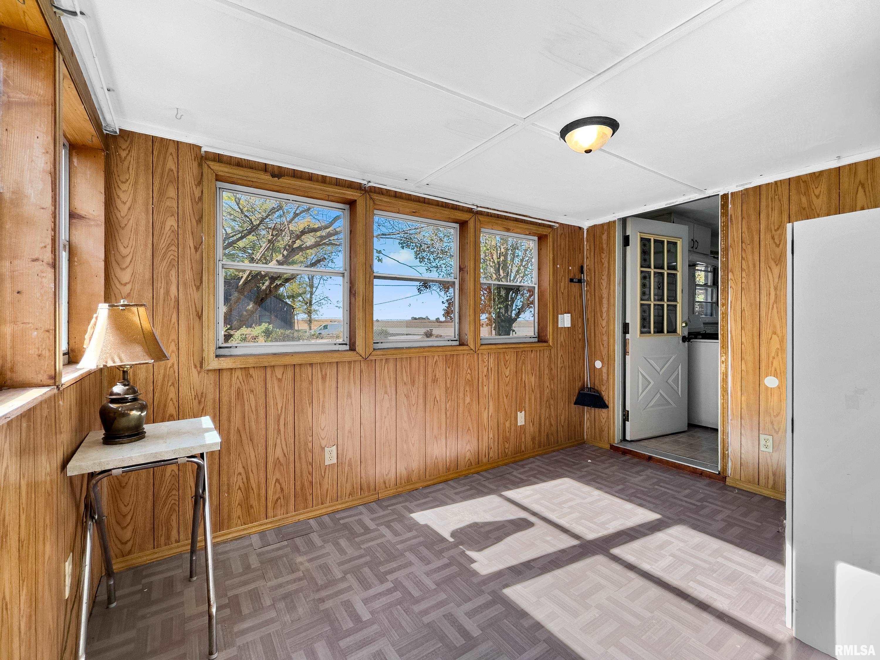 12952 Carter Road Pekin, IL 61554 - Photo 20 of 25