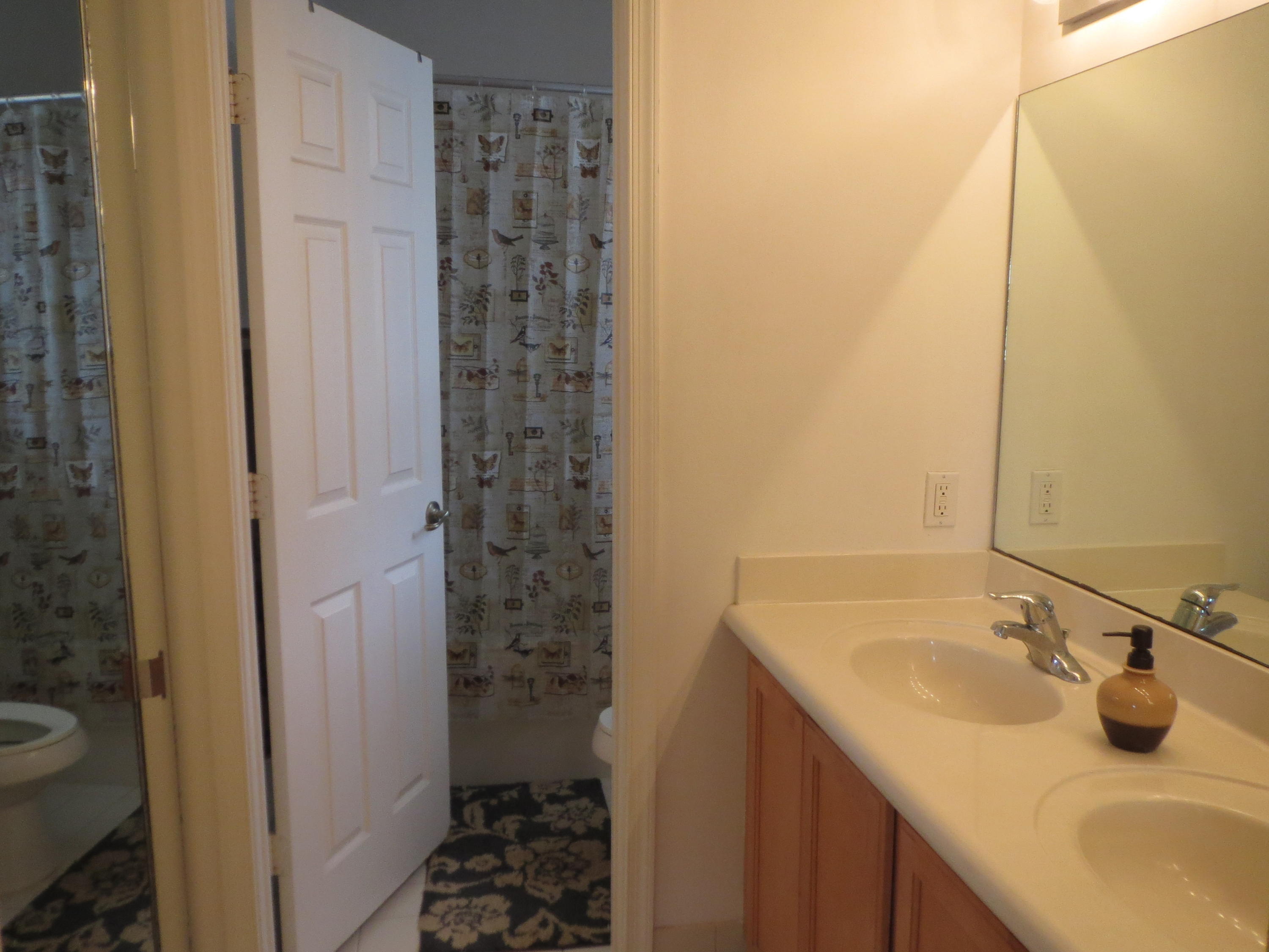 3014 Laurel Ridge Circle Riviera Beach, FL 33404 - Photo 11 of 11 IMG_1028