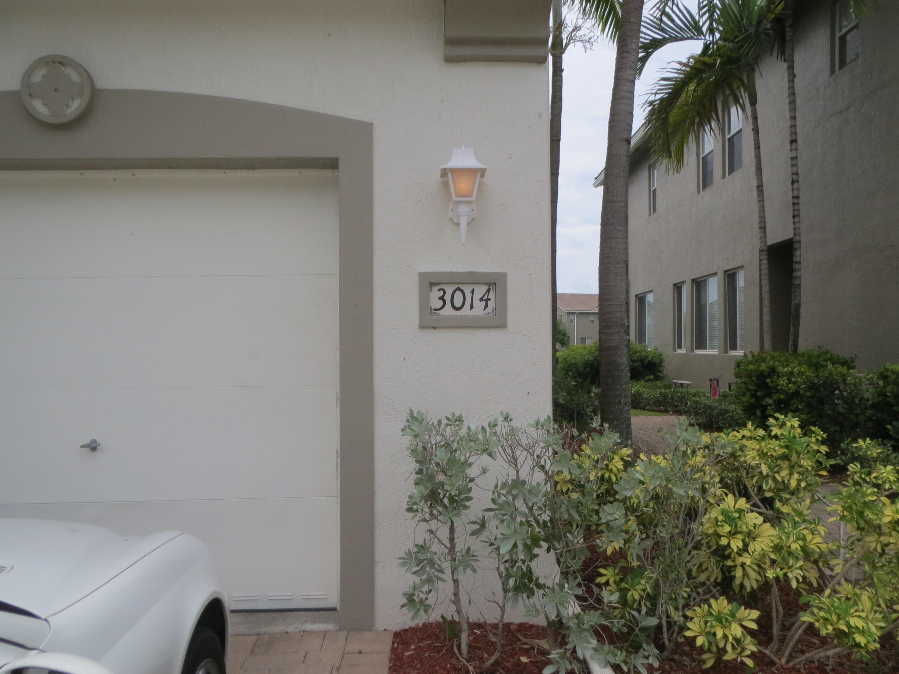 3014 Laurel Ridge Circle Riviera Beach, FL 33404 - Photo 3 of 11 IMG_1018