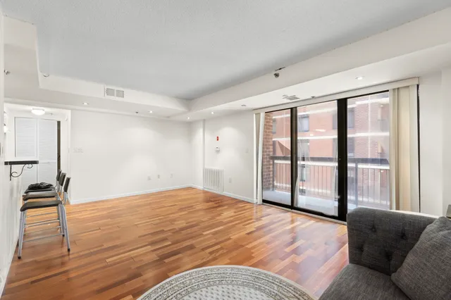 $759,000 | 700 1st Street, Unit 6D, Hoboken, NJ 07030