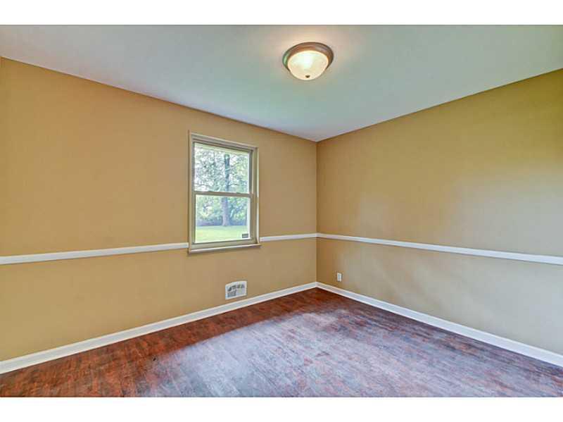 5460 Fenmore Road Indianapolis, IN 46228 - Photo 11 of 23 Gallery Image 11