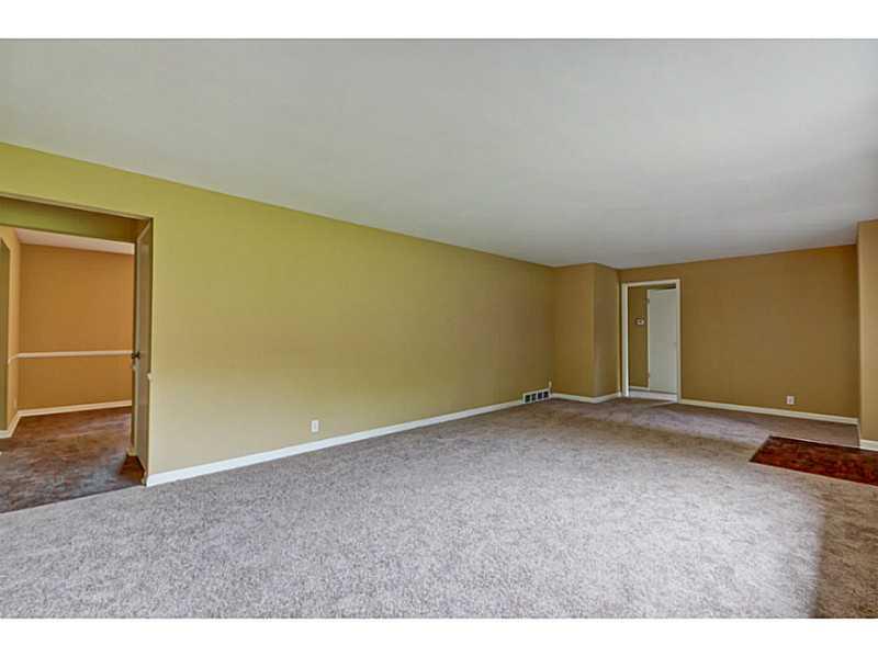 5460 Fenmore Road Indianapolis, IN 46228 - Photo 6 of 23 Gallery Image 6