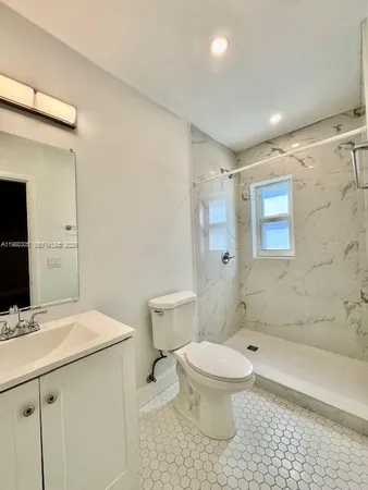 $5,300 | 1128 Southwest 21st Avenue, Miami, FL 33135