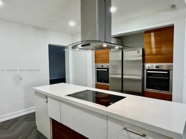 $5,300 | 1128 Southwest 21st Avenue, Miami, FL 33135