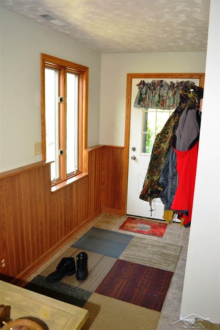 13400 Bueche Road Montrose, MI 48457 - Photo 18 of 49 31329463-17.JPG
