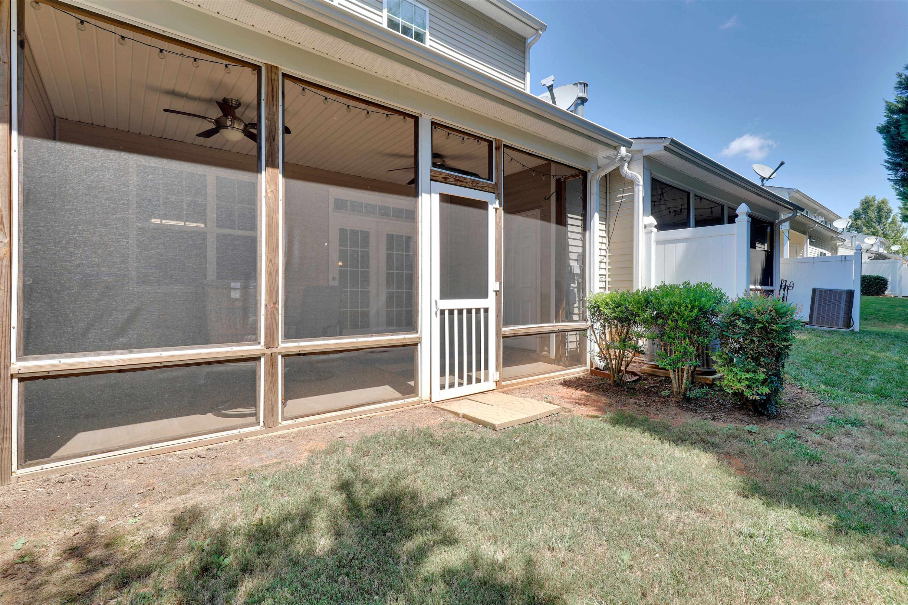 2524 Spring Oaks Way Raleigh, NC 27614 - Photo 28 of 29 Photo 28