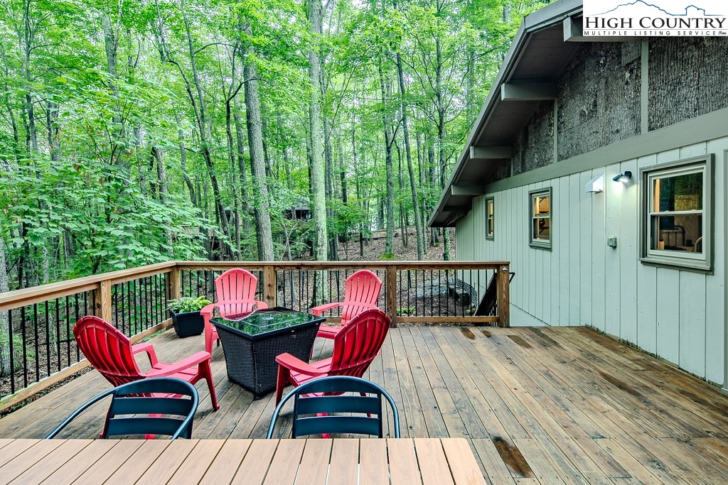 821 Pine Ridge Road Beech Mountain, NC 28604 - Photo 32 of 38