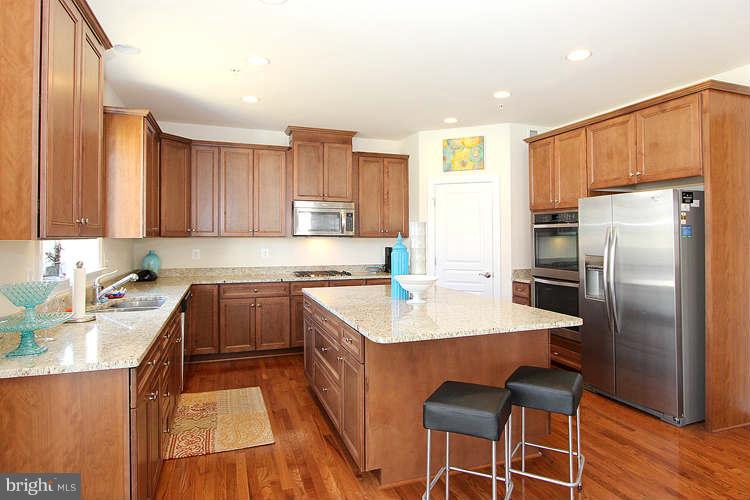 18029 Rubin Manor Lane Sandy Spring, MD 20860 - Photo 15 of 30 Kitchen