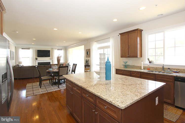 18029 Rubin Manor Lane Sandy Spring, MD 20860 - Photo 16 of 30 Kitchen