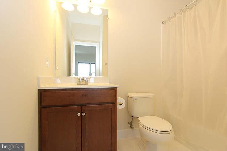 18029 Rubin Manor Lane Sandy Spring, MD 20860 - Photo 25 of 30 Bath