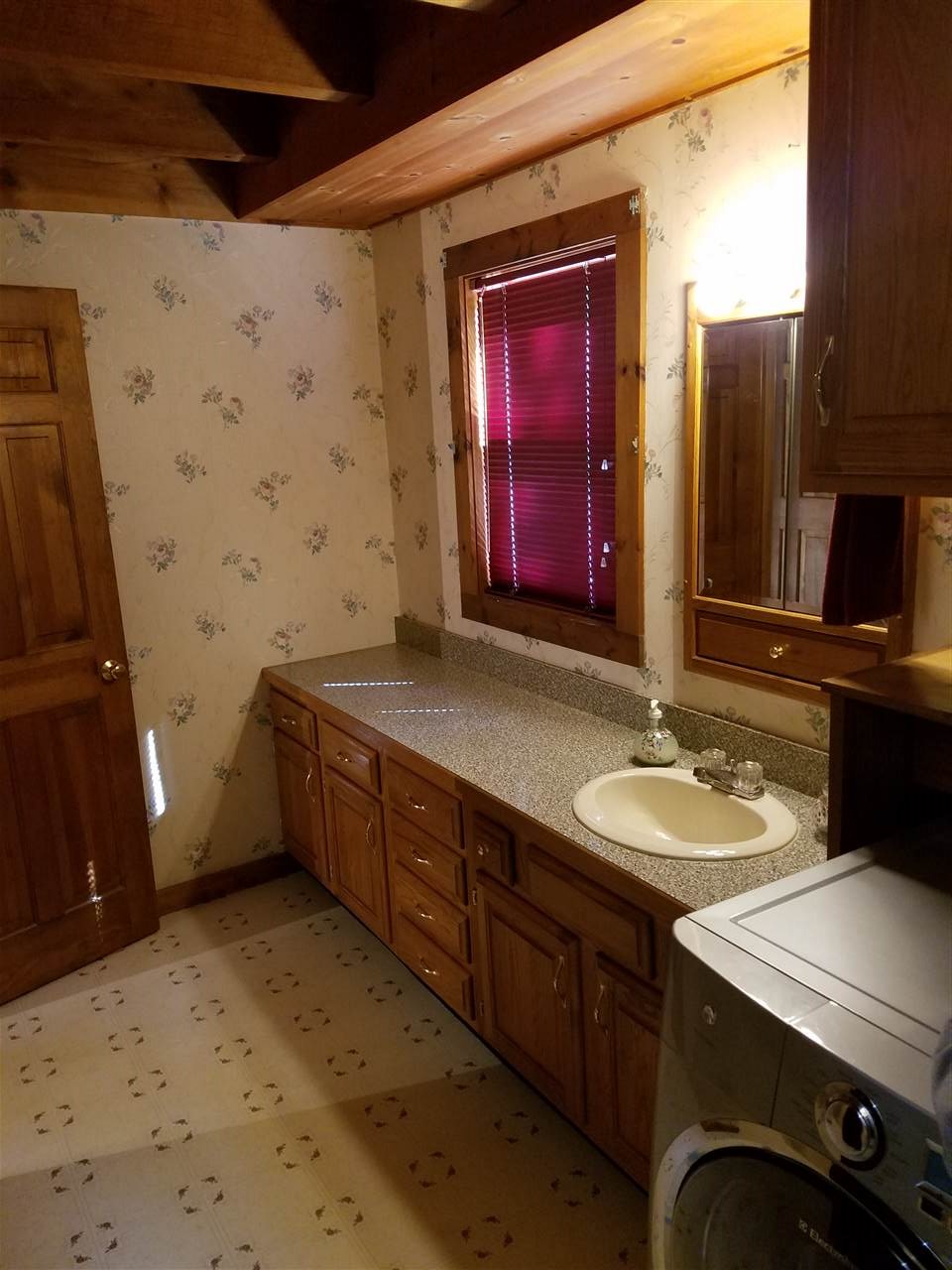 100 Parker Road New Boston, NH 03070 - Photo 17 of 37