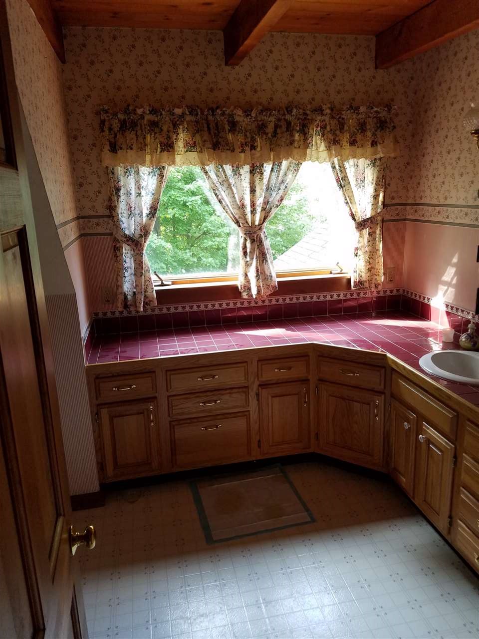 100 Parker Road New Boston, NH 03070 - Photo 23 of 37