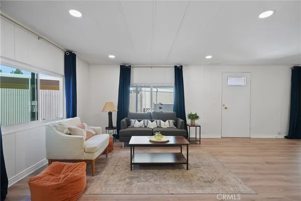 $249,000 | 31130 South General Kearny Road, Unit 136, Temecula, CA 92591