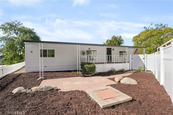 $249,000 | 31130 South General Kearny Road, Unit 136, Temecula, CA 92591