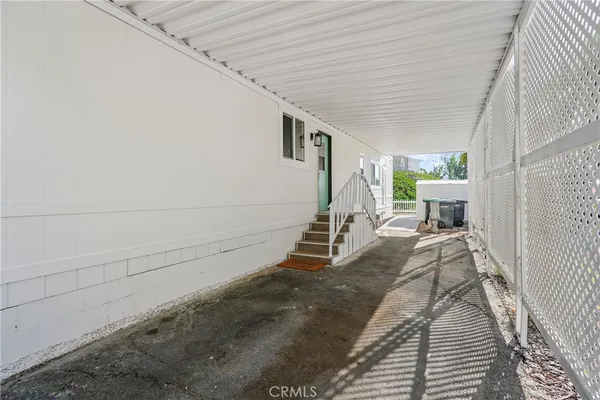 $249,000 | 31130 South General Kearny Road, Unit 136, Temecula, CA 92591