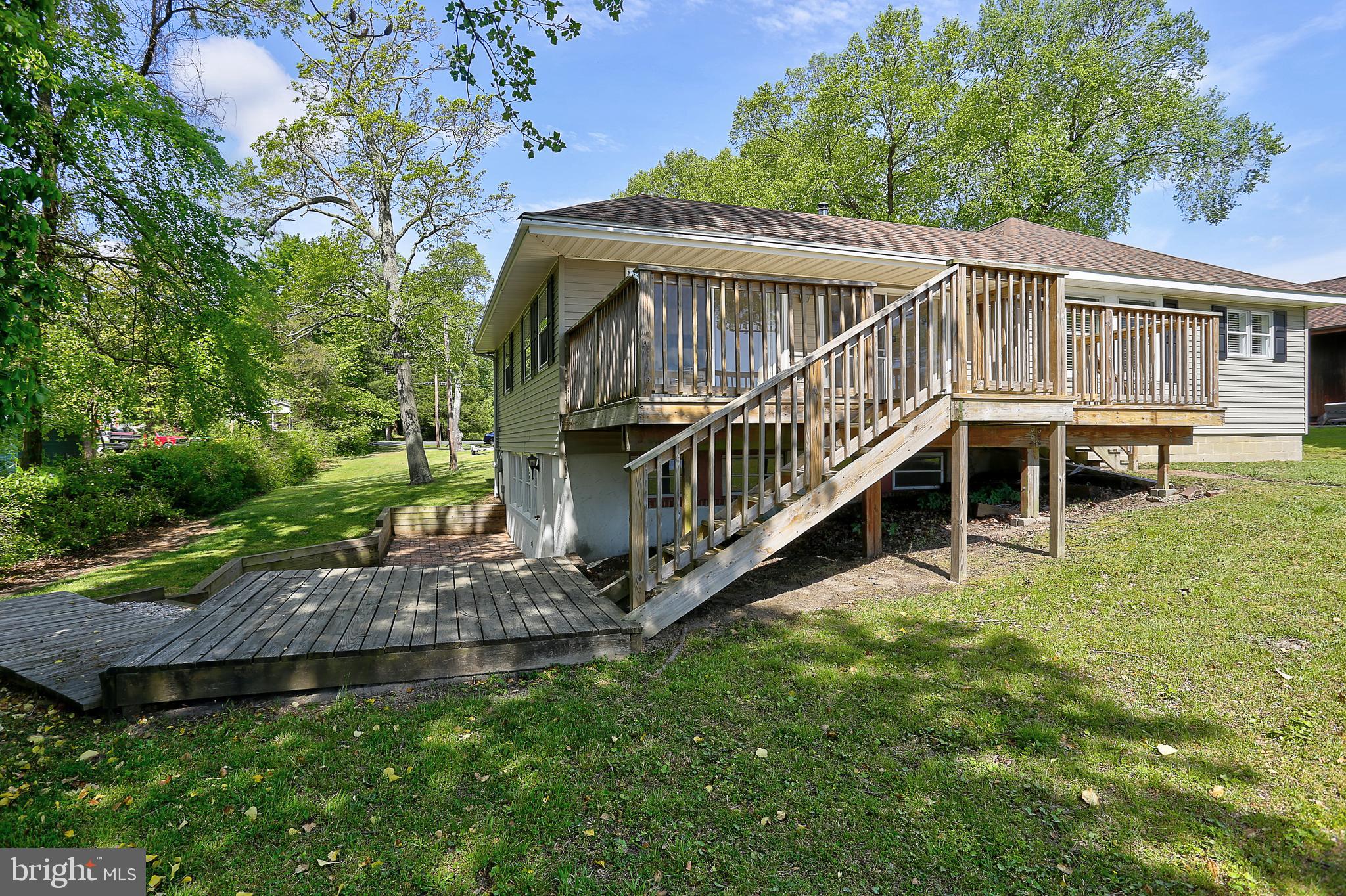 385 Edgewater Road Pasadena, MD 21122 - Photo 53 of 65 Gallery Image 53