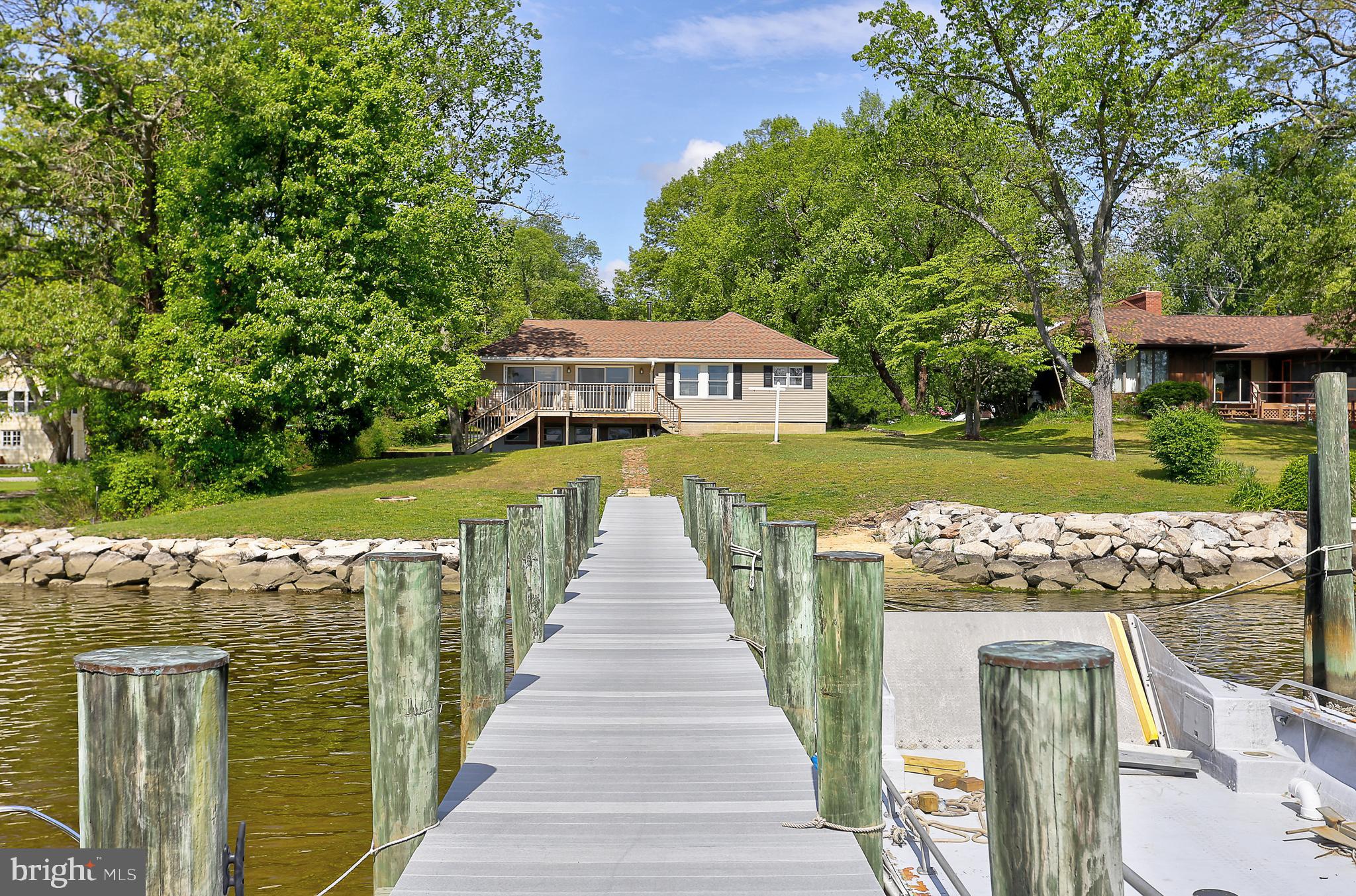 385 Edgewater Road Pasadena, MD 21122 - Photo 8 of 65 Gallery Image 8