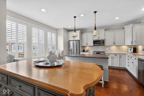 $764,900 | 692 Greenford Trail North, Carmel, IN 46032