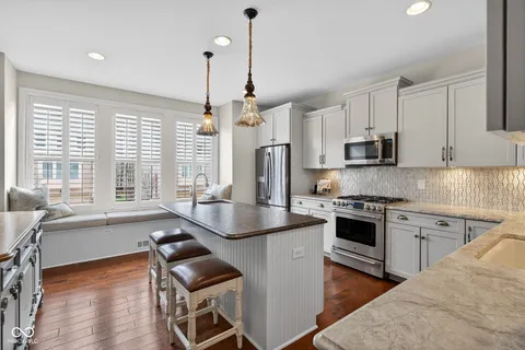 $764,900 | 692 Greenford Trail North, Carmel, IN 46032