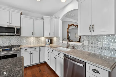 $764,900 | 692 Greenford Trail North, Carmel, IN 46032