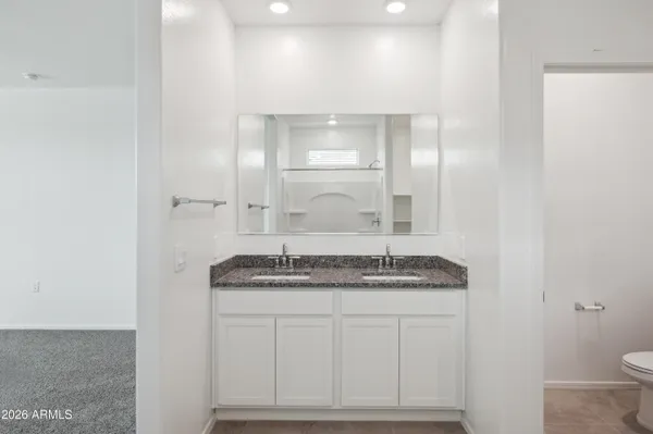 $369,990 | 1561 East Glazier Drive, Casa Grande, AZ 85122