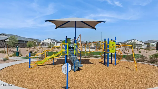 $369,990 | 1561 East Glazier Drive, Casa Grande, AZ 85122