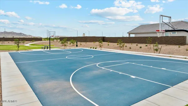 $369,990 | 1561 East Glazier Drive, Casa Grande, AZ 85122