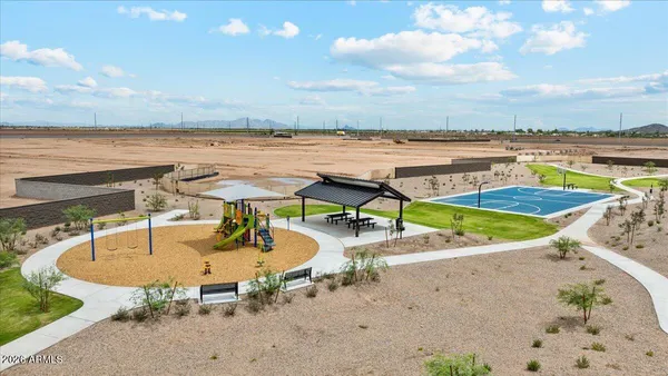 $369,990 | 1561 East Glazier Drive, Casa Grande, AZ 85122