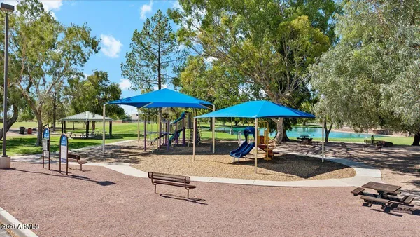 $369,990 | 1561 East Glazier Drive, Casa Grande, AZ 85122