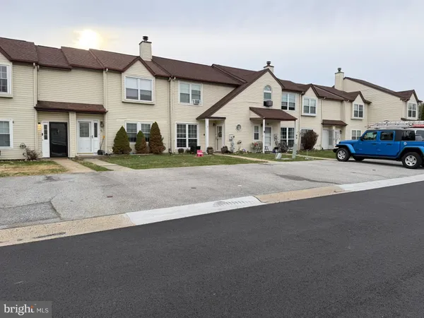 $269,000 | 4 Ross Court, Newark, DE 19702
