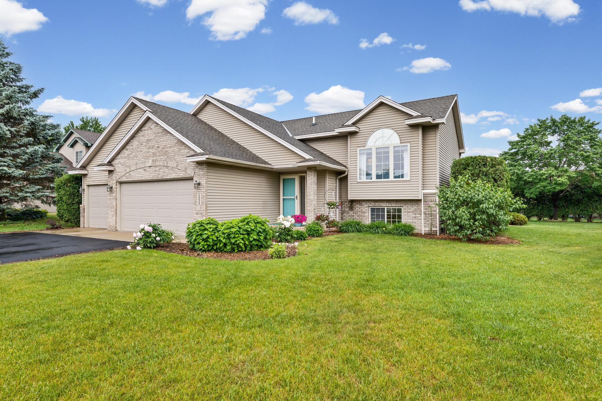 15324 Martin Street Northwest Andover, MN 55304 - Photo 6 of 53