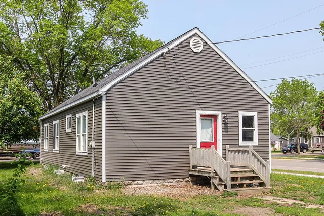 $128,888 | 100 Western Avenue South, Brooten, MN 56316