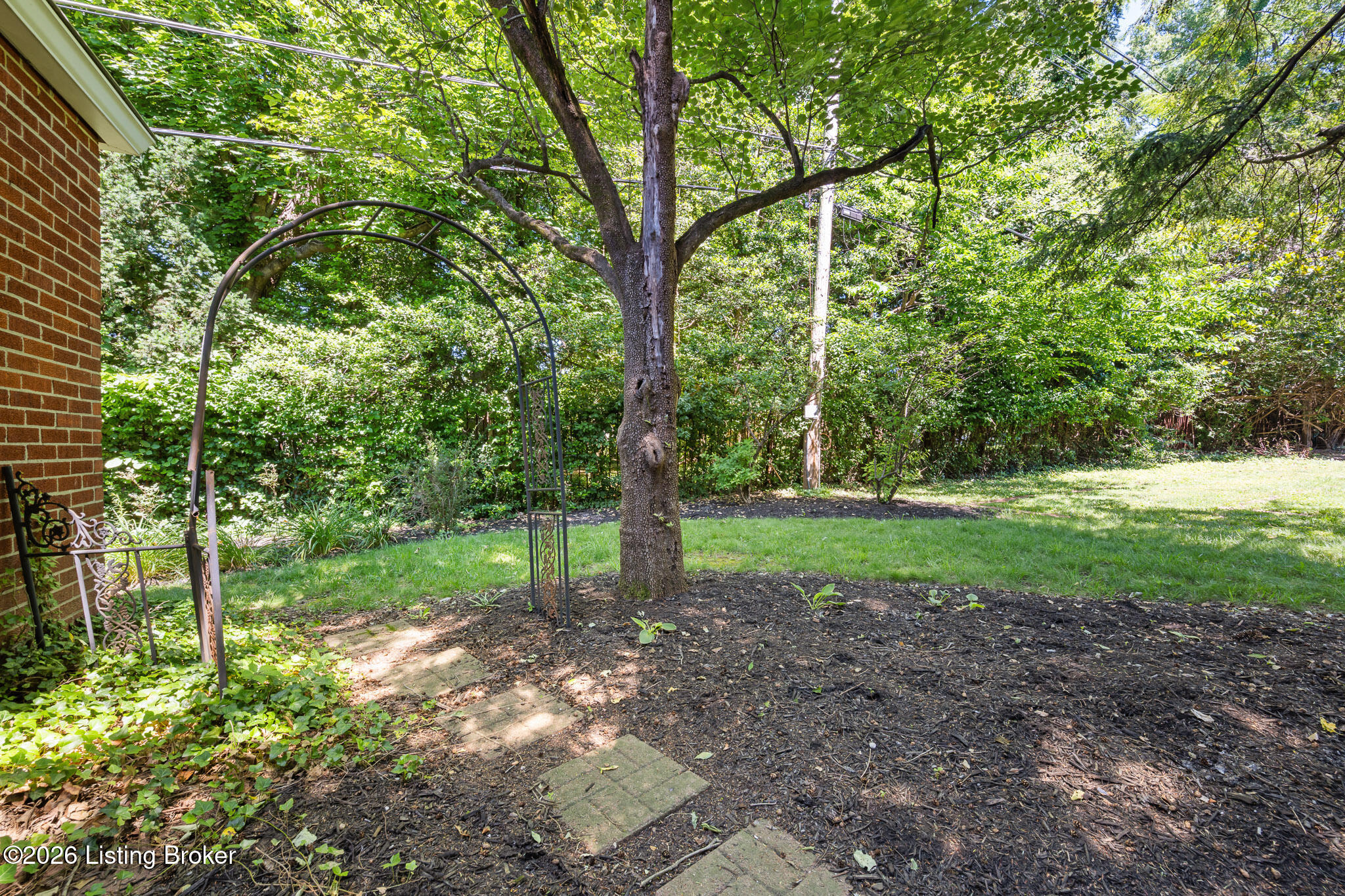 2802 Lexington Road Louisville, KY 40206 - Photo 59 of 60 2802 Lexington Rd-62