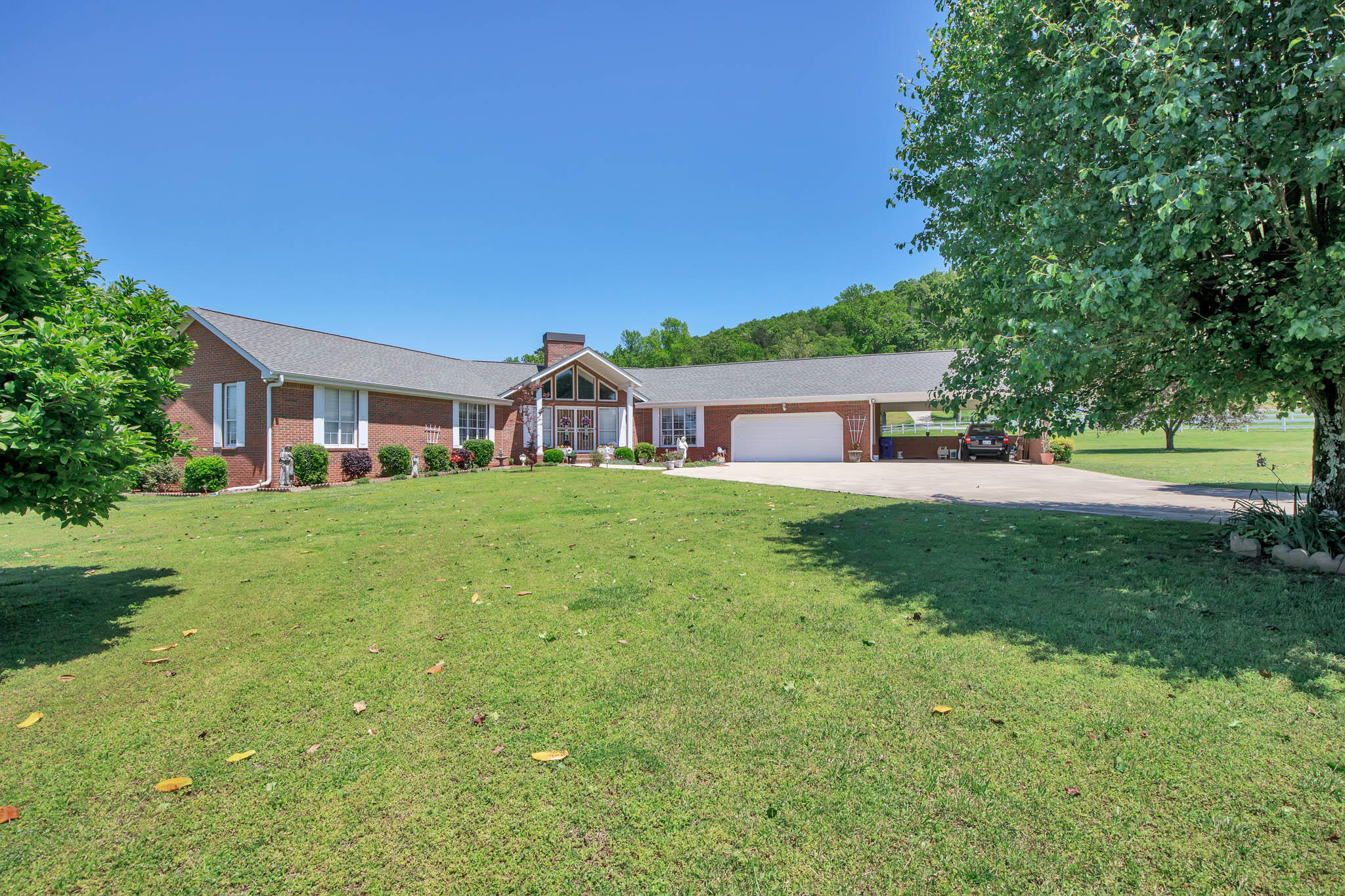 6033 Shirley Pond Road Harrison, TN 37341 - Photo 3 of 42 4A8A1000