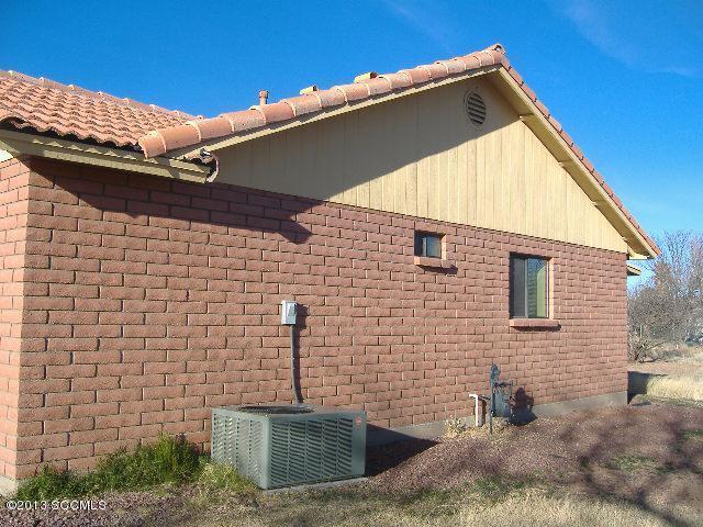 1135 Avenida Leon Rio Rico, AZ 85648 - Photo 8 of 12