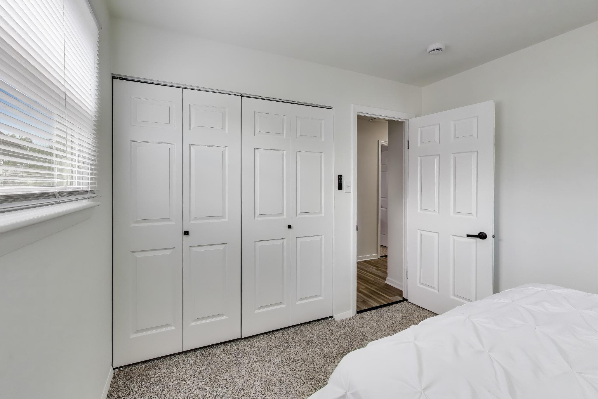 1124 Clinton Street Gary, IN 46406 - Photo 31 of 51 2048x1366